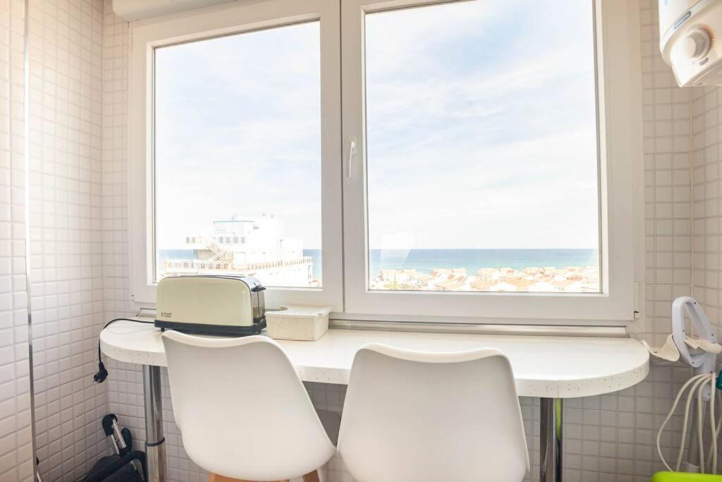 Refurbished 4* With Great Balcony * La Manga del Mar Menor